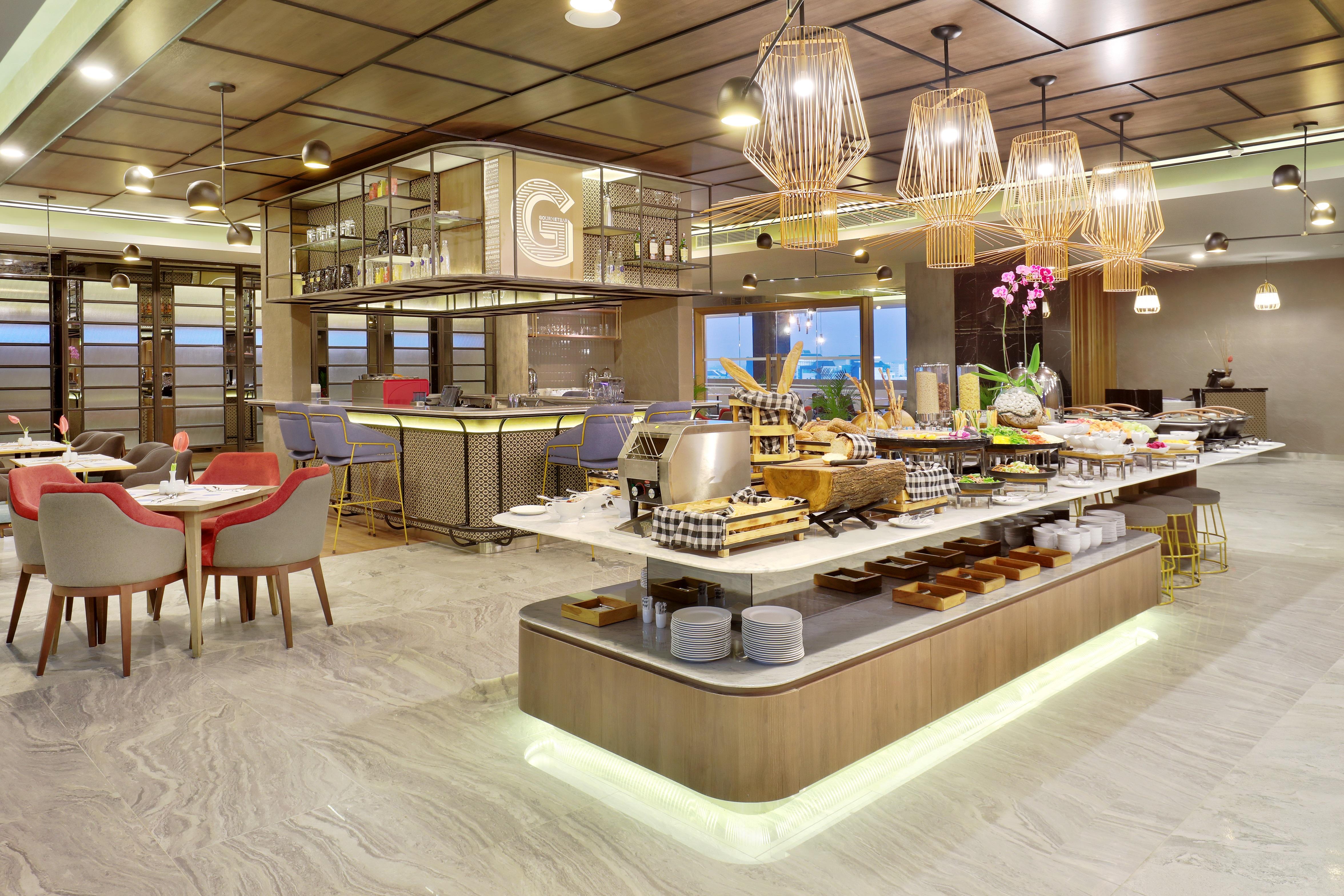 Novotel Suites Yogyakarta Malioboro Esterno foto